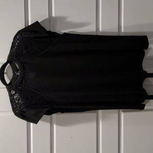 NWT Torrid crepe Lace Mockneck Blouse size 00 M/L 10